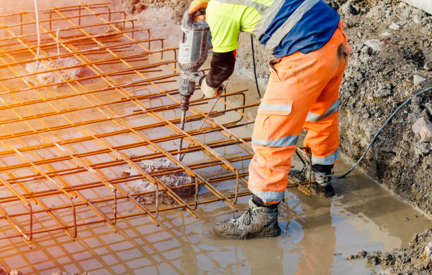 Best Concrete Repair Services  in Lake Holiday, IN